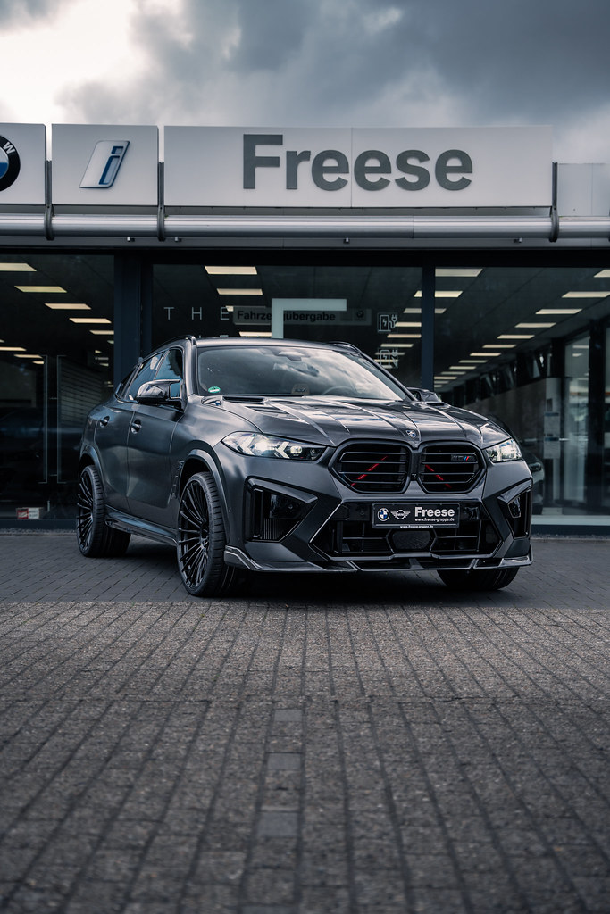 BMW X6M YP-HF4 11x23