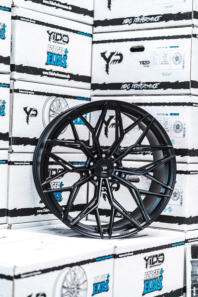 Forged+6 | 11x22 Ultra Deep Concave Matt Schwarz