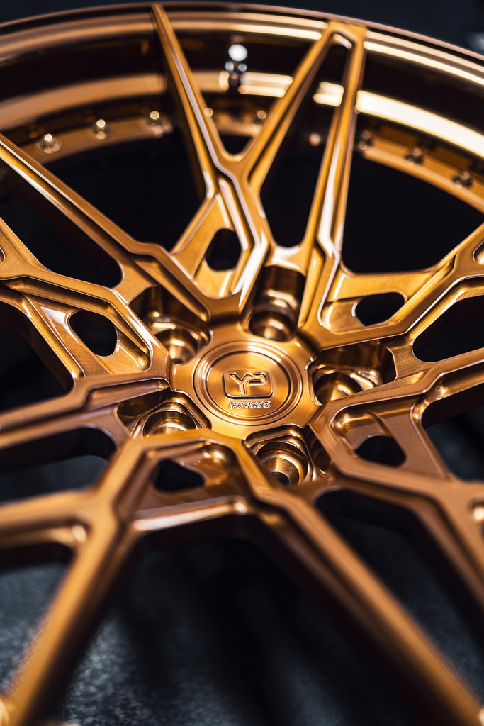 YP14.2S Brushed Champagne